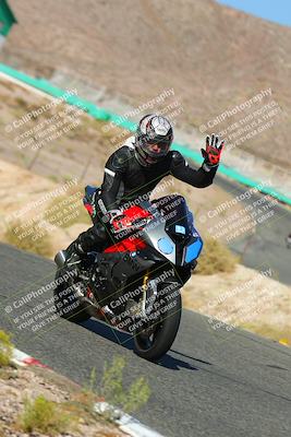 media/Oct-15-2022-TrackXperience (Sat) [[8f70b8b0be]]/Group 2/session 1 turn 6/